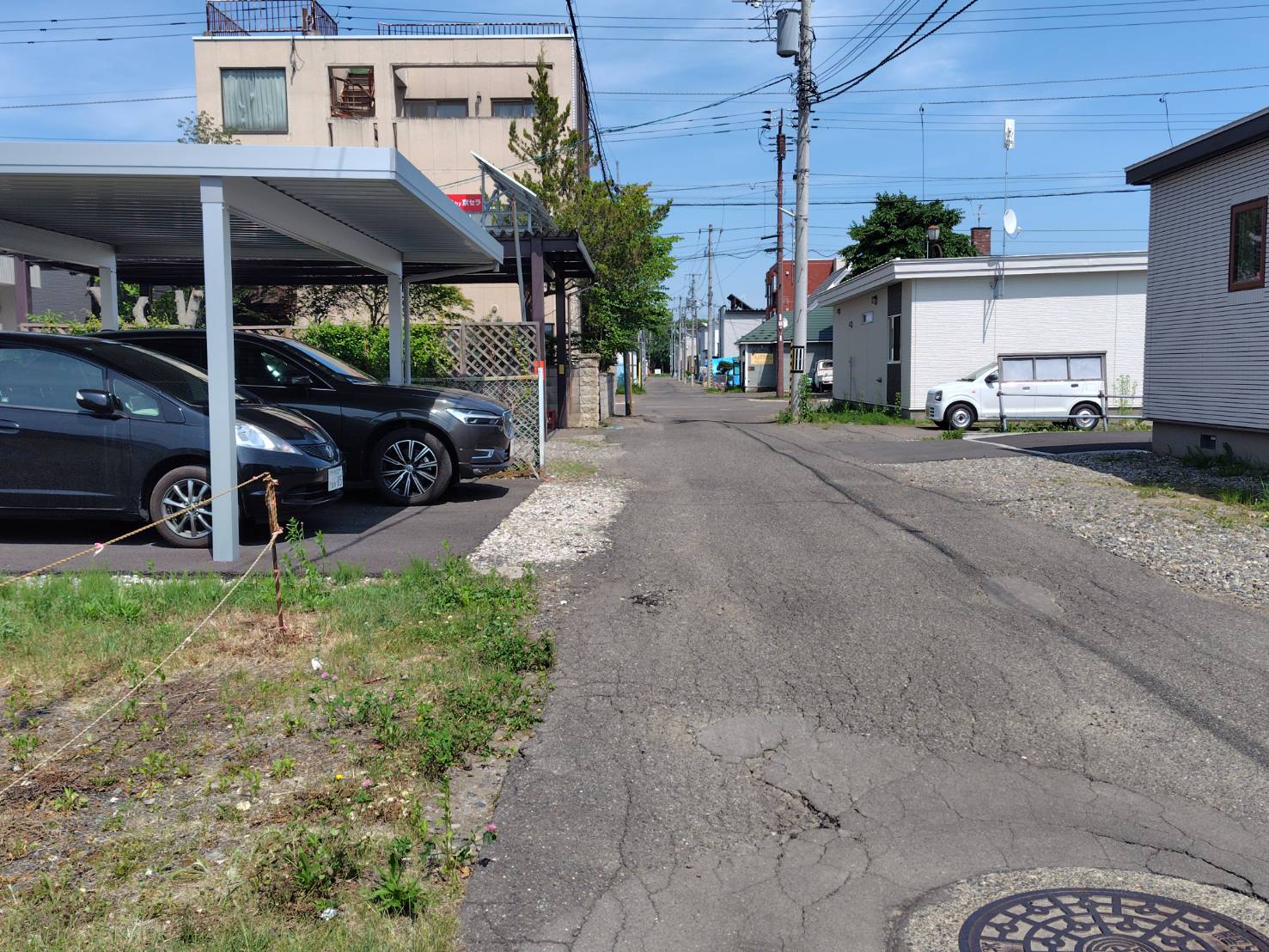 南側道路（東向き）