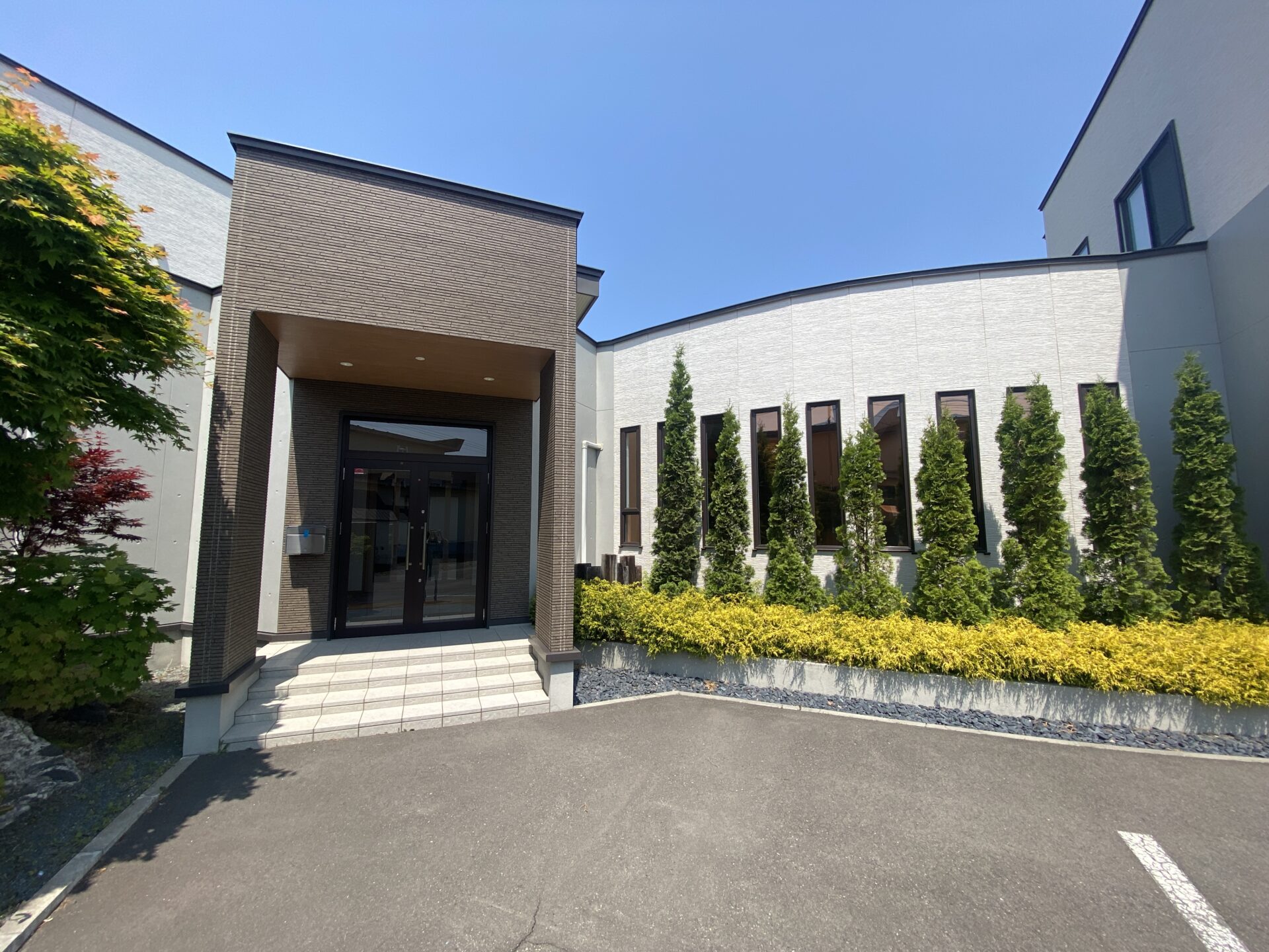 帯広市　西15南12　売事務所