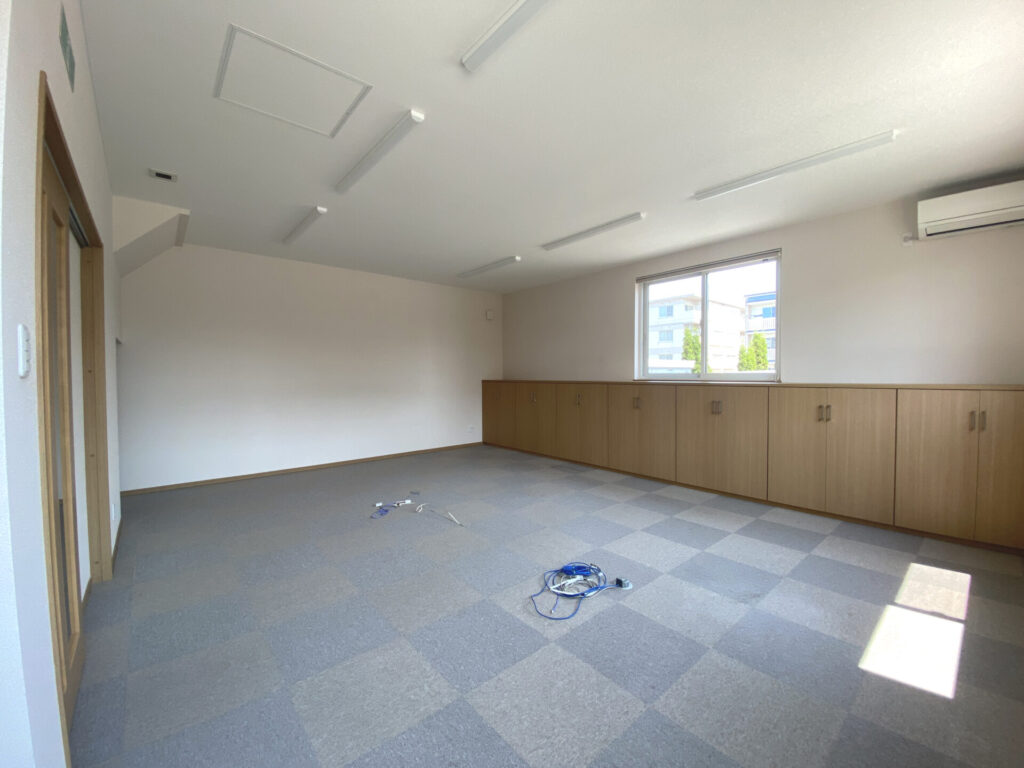 帯広市 西15南12 売事務所