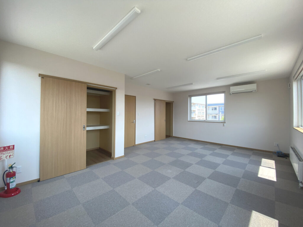 帯広市 西15南12 売事務所