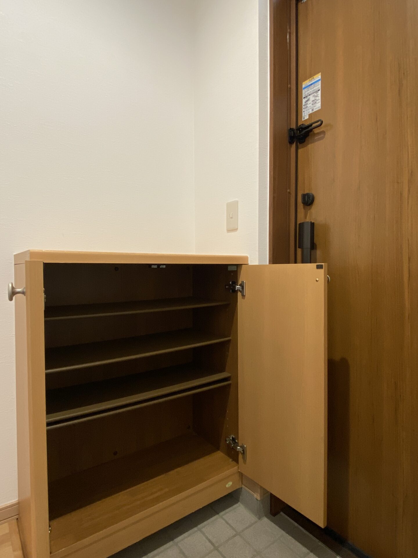 シューズボックス