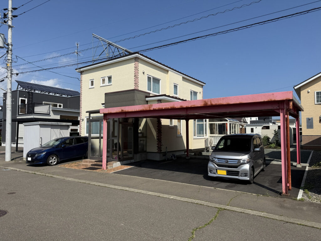太陽光パネルで電気を賄う!(売電期間は終了してます)